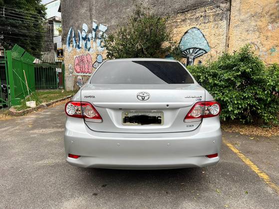 TOYOTA COROLLA 2.0 XEI 16V FLEX 4P AUTOMÁTICO